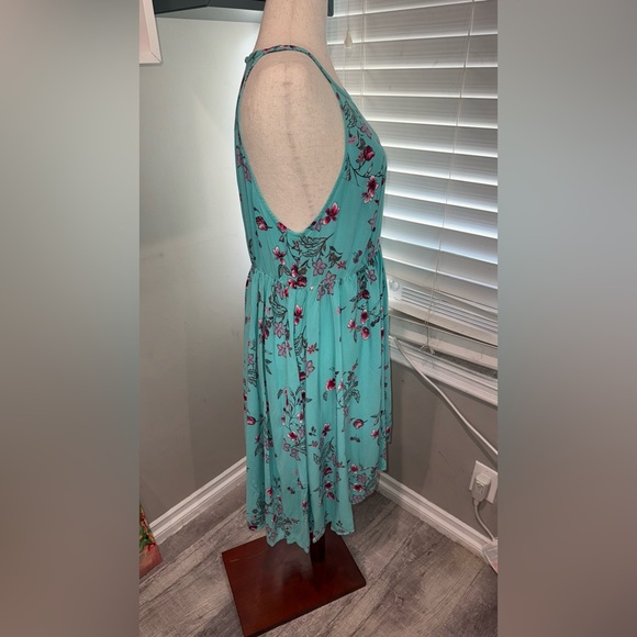 Torrid Midi Challis High Neck Floral Hi Low‎ Dress - Picture 3 of 6